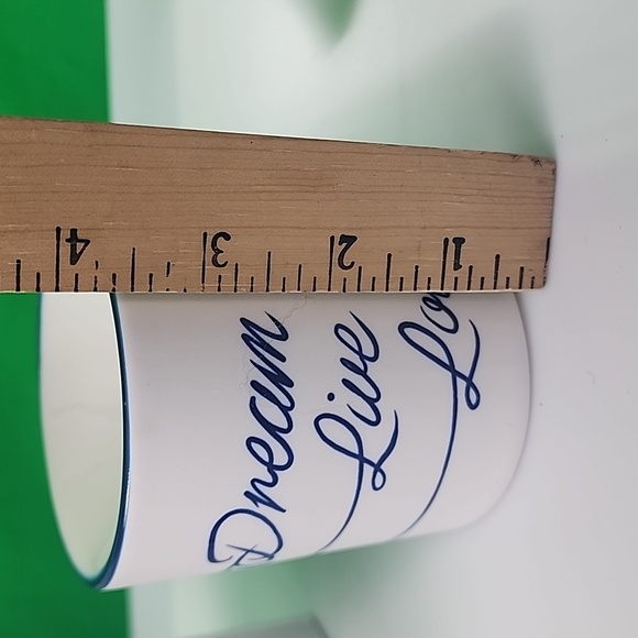 NEW, Set of 2, Scentsy Dream it, Live it, Love it. Warmer and Bar. - Picture 15 of 16